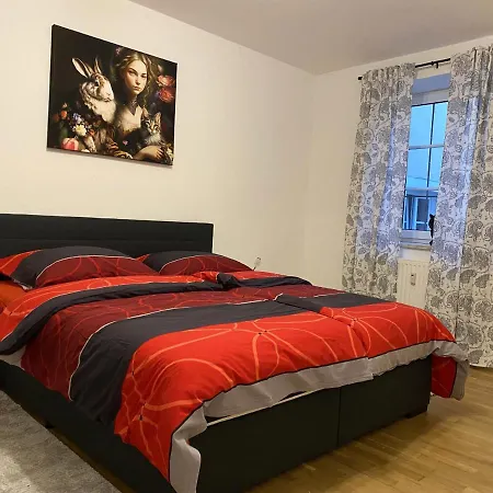 Private Wohnung Direkt Im Zentrum Braunau am Inn Exterior foto